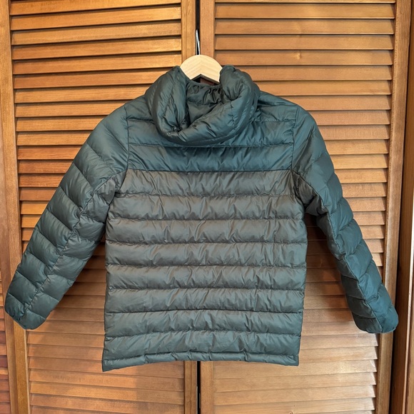 Patagonia Kids Water Repellent Reversible
Down Sweater Hoodie Alder Green Size M - Picture 2 of 7